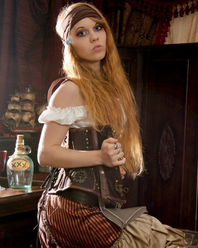 Dolly Little Age, Career, Boyfriend & Net Worth 2026